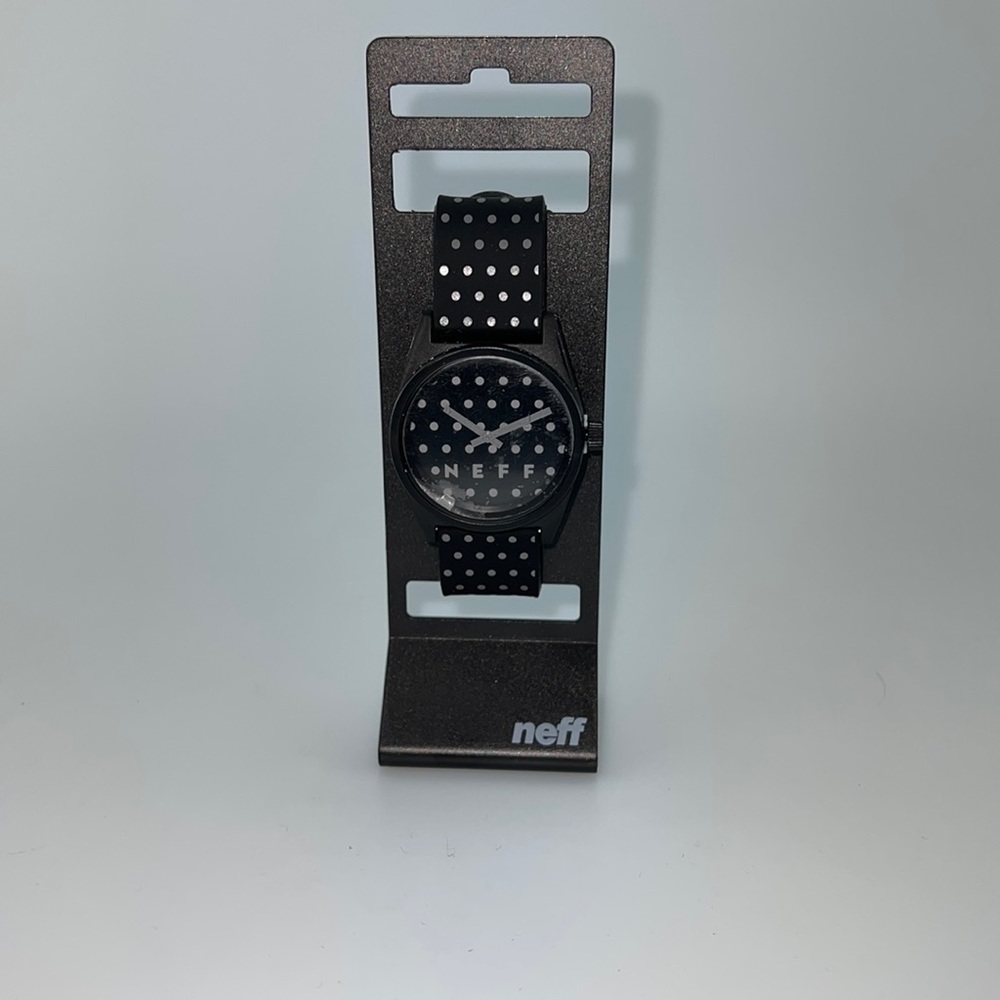 Neff daily analog watch